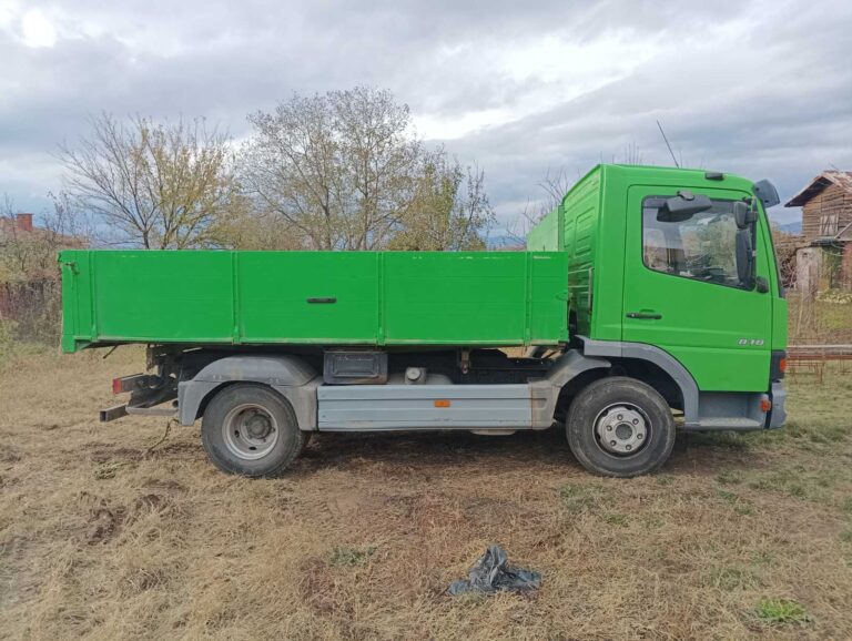 Товарен камион